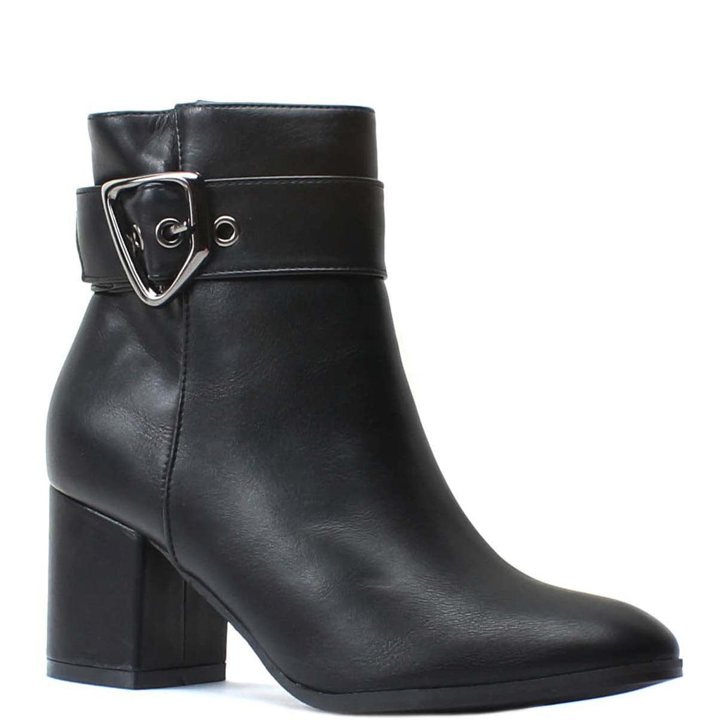 The Ultimate Guide to Choosing the Perfect Boots for Every Season - Walkeaze